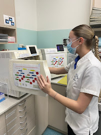 Cairns Family and Cosmetic Dental Group