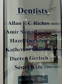 Cairns Family & Cosmetic Dental Group