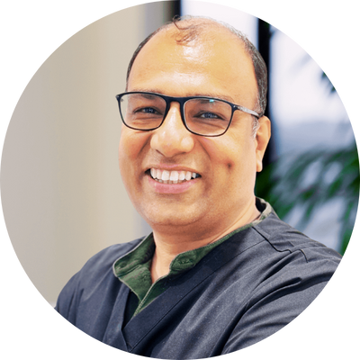 Dentist Sameer Makkar - General and cosmetic dentistry, root canal treatment, conservative dentistry