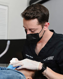 Clínica Dental Tj