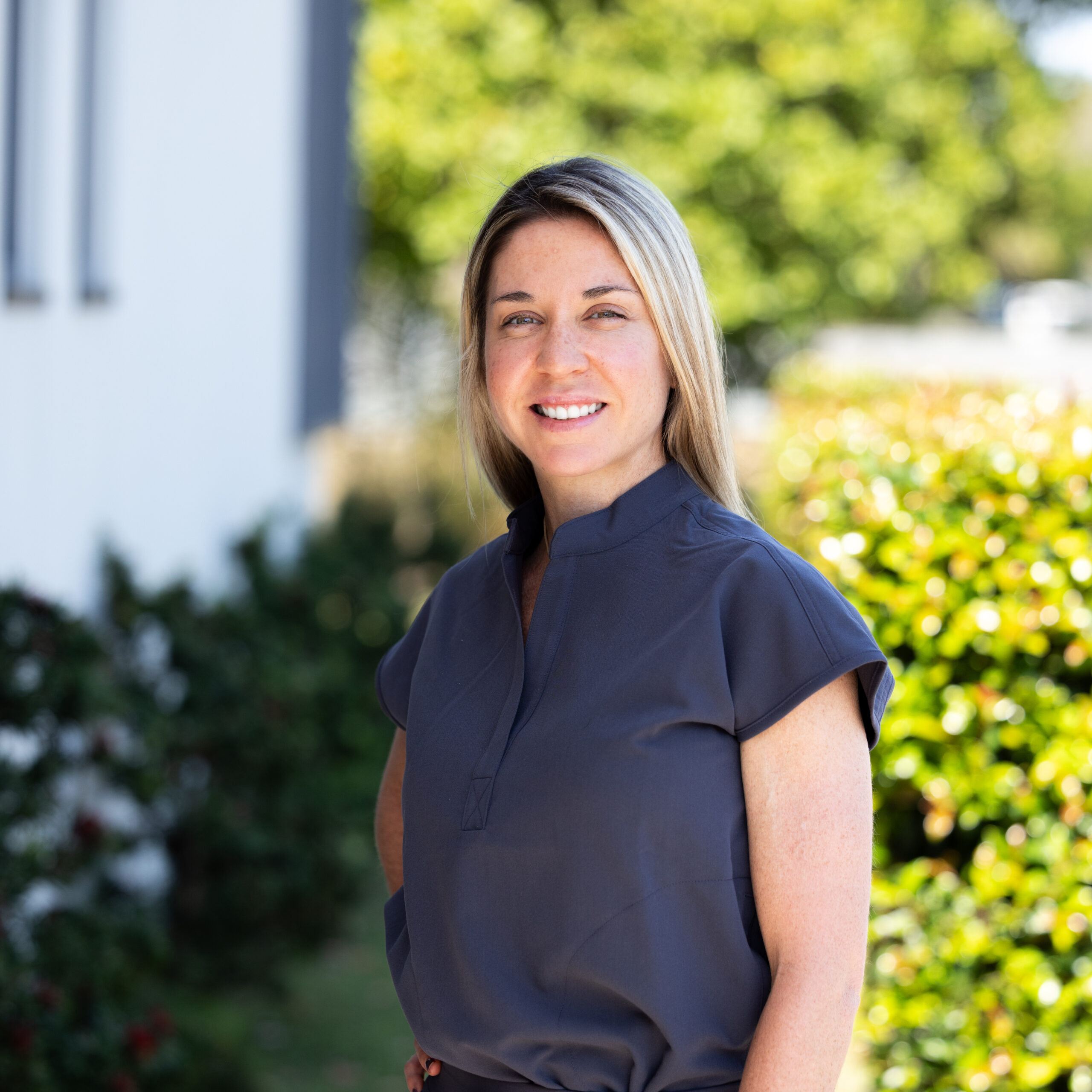 Dr. Sol Martinez
