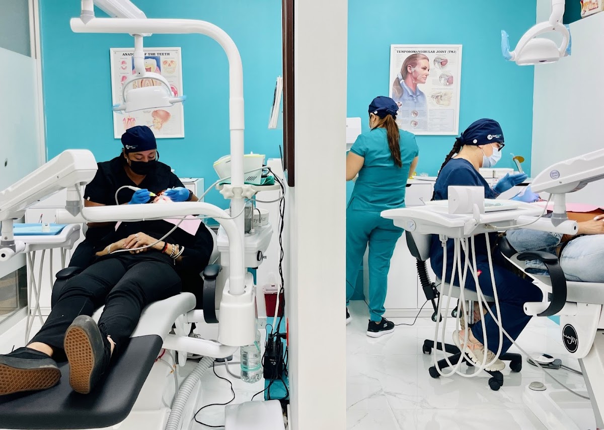 Sam Dental / Tijuana Dentist - dental clinic in Tijuana