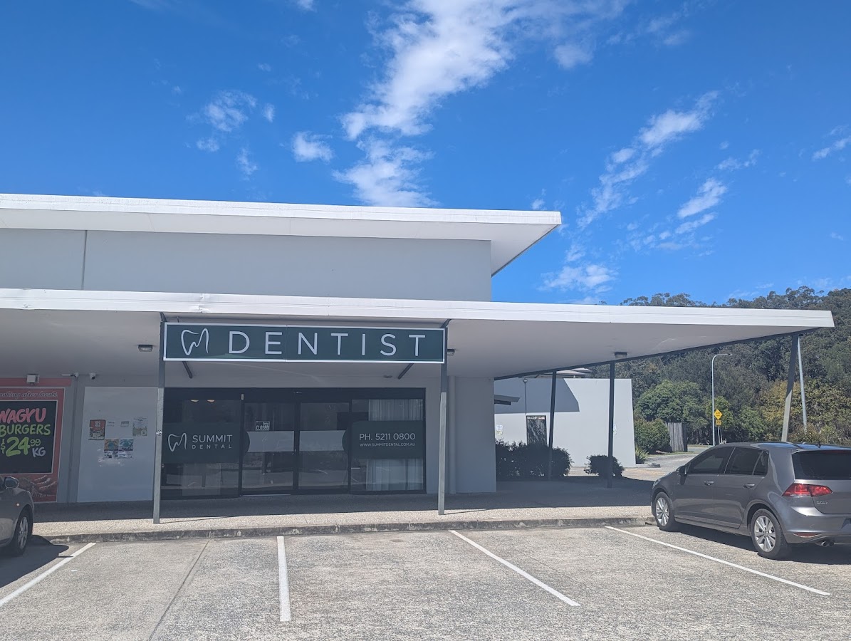 Summit Dental - dental clinic in Sunshine Coast