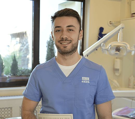 Dr. Alexandru Lazar