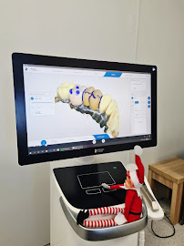 The Cosmetic And Holistic Dentistry Centre