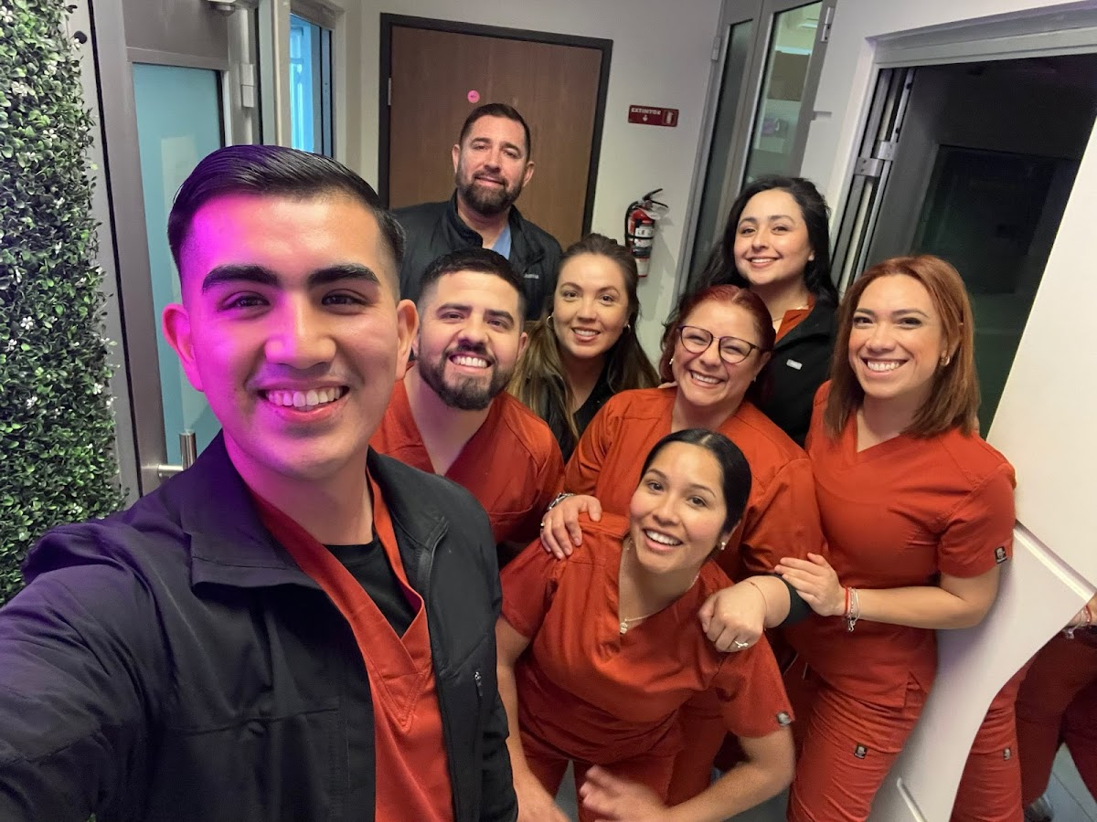 Advanced Dental Clinic - dental clinic in Tijuana