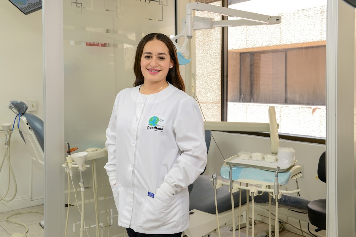 Dentiland - dental clinic in Tijuana