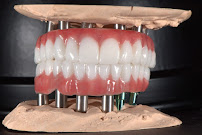 Vital Dental Group - Implants Cosmetic & General Dentistry Tijuana