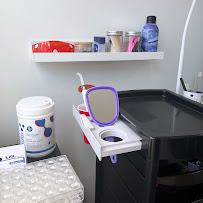 Dazzle Teeth Tooth Gems and Grillz