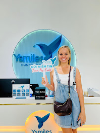 Nha Khoa Thẩm Mỹ Ysmiles - Sài Gòn Pearl - Bình Thạnh