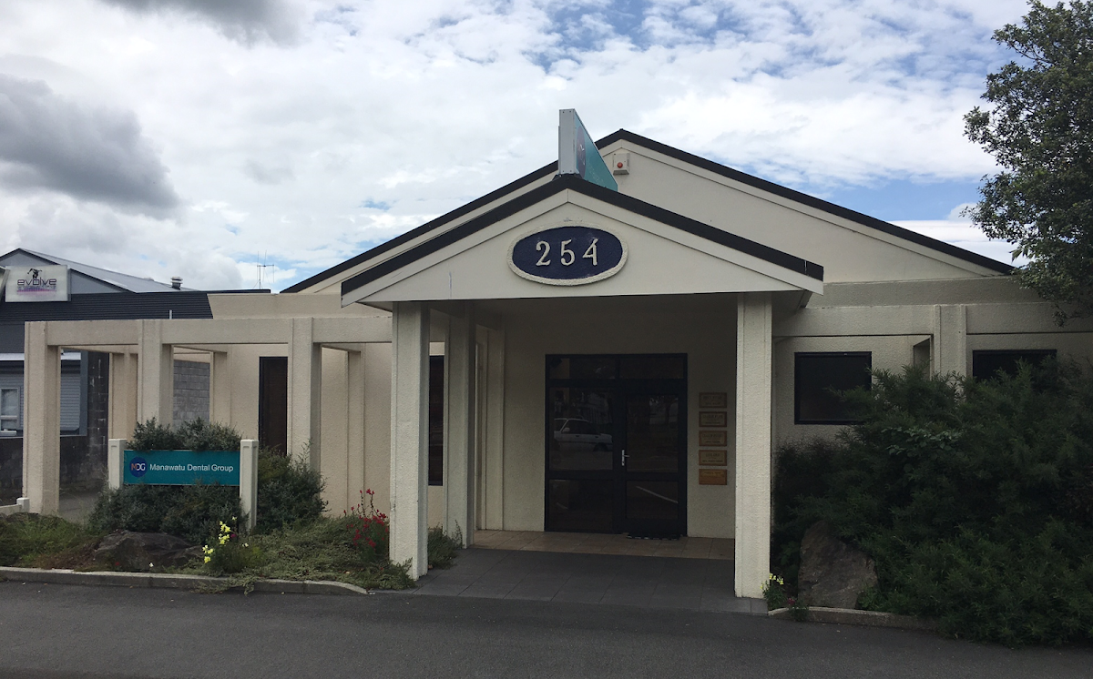 Dental Clinic Lumino Broadway Dental dental clinic