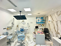 Hori Dental Clinic LTD (Matrix)