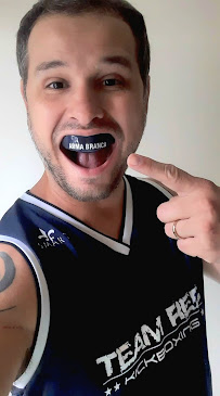 Consultório Odontológico Particular Bianca Barata | Dentista Emergência 24h WhatsApp | Prótese, Implante - Copacabana/RJ