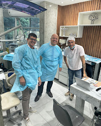 Clínica Sorrio | Implante Dentário | Dentista de emergência | Clínica odontológica | Copacabana | Rio de Janeiro - RJ