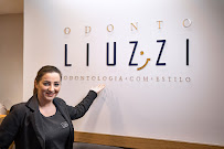 Odonto Liuzzi | Lentes de Contato Dental | Prótese Protocolo | Ortodontia | Periodontia | Implante Dentário | Dental Tourism