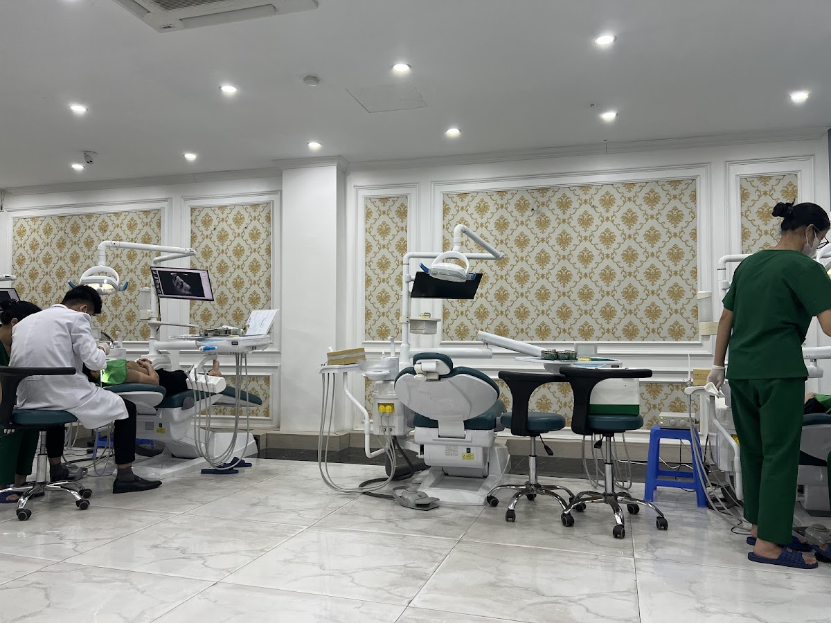Nha Khoa Quốc Tế Tuệ Minh Chi Nhánh Quảng Ninh - dental clinic in Quang Ninh