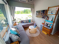 Floss Dental Office in Koh Samui, Thailand