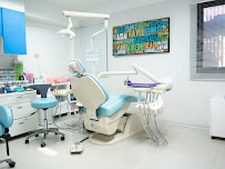 Dentalme Clinic Chiang Mai Phra-Sing Branch Office