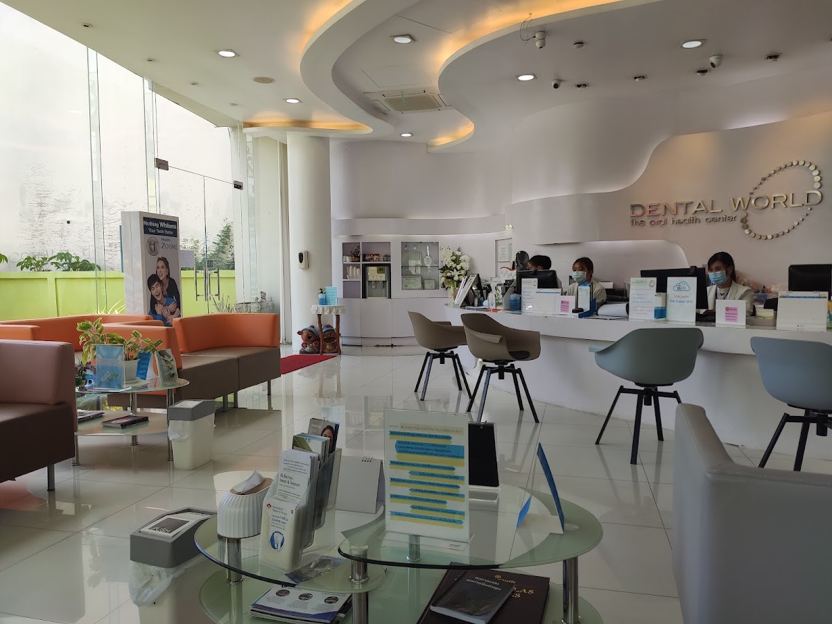 Dental World Chiang Mai คลินิกทำฟันเชียงใหม่ - dental clinic in Chiang Mai, Thailand