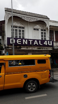 Dental 4U
