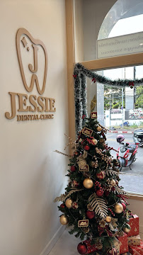Jessie - FairyDent Dental Clinic จัดฟันกับหมอเจสซี่(หลัง มช.)