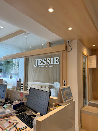 Jessie - FairyDent Dental Clinic จัดฟันกับหมอเจสซี่(หลัง มช.)