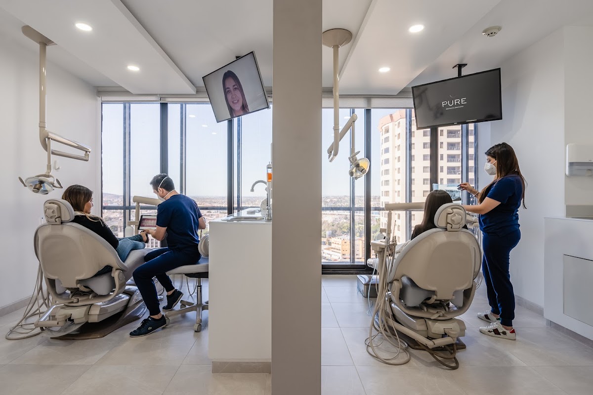 Pure Aesthetic Dentistry - dental clinic in Tijuana