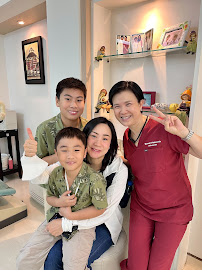 คลินิกทันตกรรม House of Dental Care @ Class One