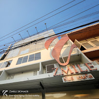 Zmile Dental Clinic Thailand