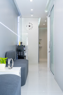 Say Teeth Dental Clinic คลินิกทันตกรรม เซย์ทีธ ทำฟัน-จัดฟัน x-ray3มิติ หลังมช