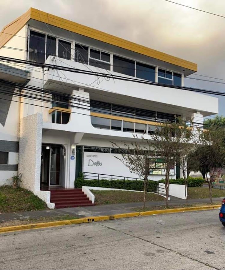 Dr. Hassan Lobo Argüello - Odontólogo y Cirujano Dentista. - dental clinic in Curridabat