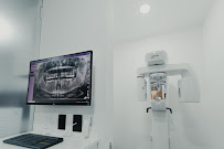 Aesthetic Dental Care CR