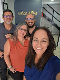 Costa Rica Dental Clinic & Lab.