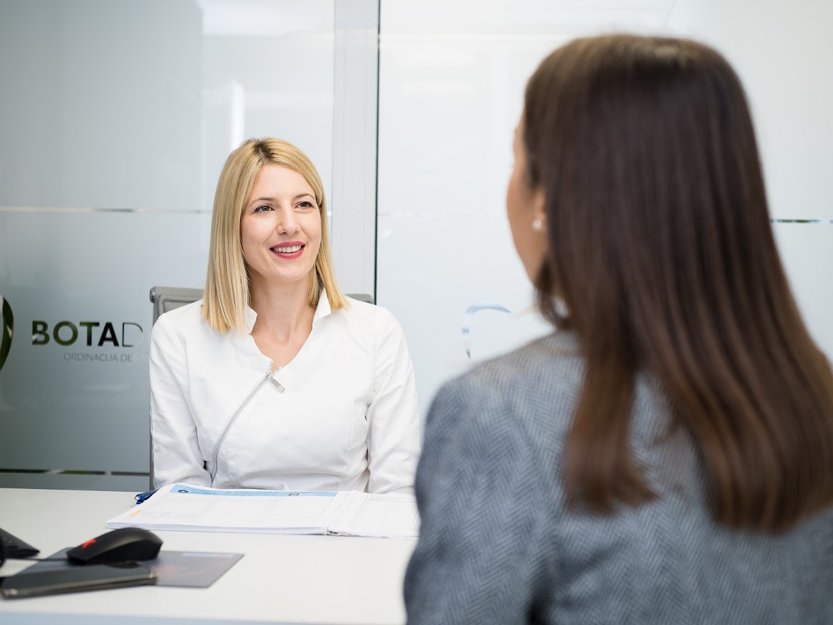 Dental Clinic Ordinacija Dentalne Medicine Nataša Bota Dr.med.dent dental clinic in Split