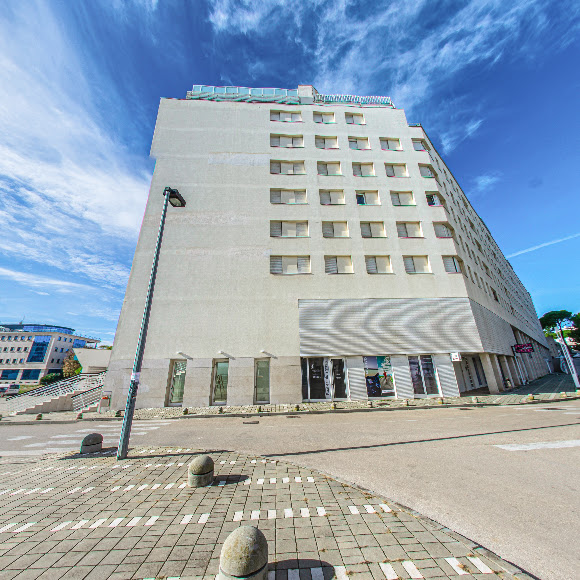 Poliklinika Škara Kolega
