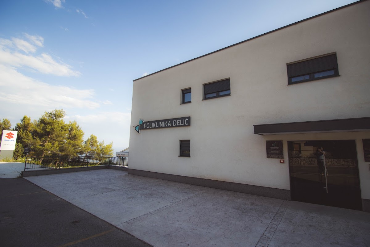Dental Polyclinic "DELIĆ" - dental clinic in Rijeka