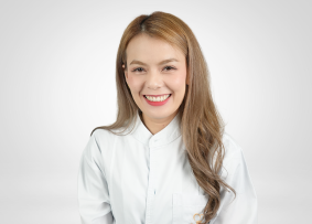 Dentist Chichana Lerttiwakorn - General Dentistry