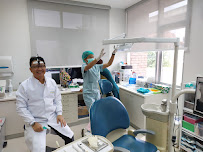 Thantakit International Dental Center in Bangkok, Thailand