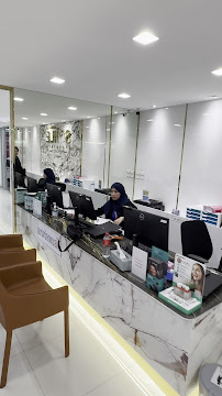 Bangkok Smile Dental Clinic - Nana Branch