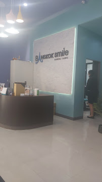 Bangkok Smile Dental Clinic - Nana Branch