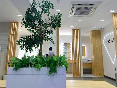 The Smile Bar Bangkok - Teeth Whitening Bangkok