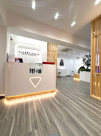 The Smile Bar Bangkok - Teeth Whitening Bangkok