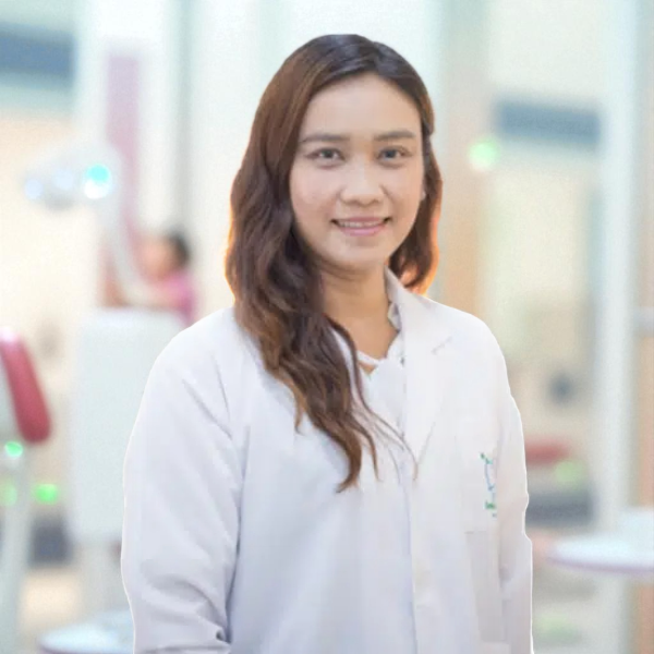 DDS, Oral Surgeon Patcharin Sodsri - Oral and maxillofacial surgery