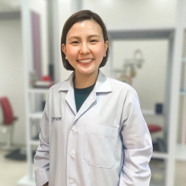 DDS, Prosthodontist Salinporn Srijesdapun - Prosthodontics