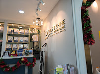 Smile and Shine Dental Clinic - คลินิกทันตกรรมสไมล์แอนด์ชายน์ ทำฟัน รากฟันเทียม
