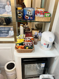 Smile and Shine Dental Clinic - คลินิกทันตกรรมสไมล์แอนด์ชายน์ ทำฟัน รากฟันเทียม