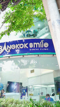 Bangkok Smile Dental Clinic Silom