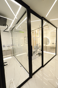 CLINICA ODONTOLOGICA LUXEDENT, BOGOTA