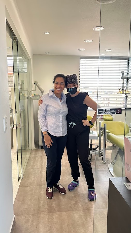 Dra. Verónica Forero Odontólogo en Bogotá - dental clinic in Bogota, Colombia