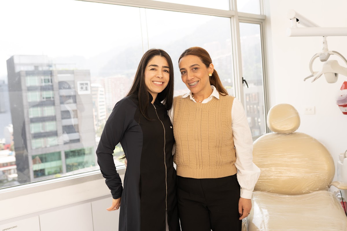 Dra Sandra Milena Rivera - dental clinic in Bogota, Colombia